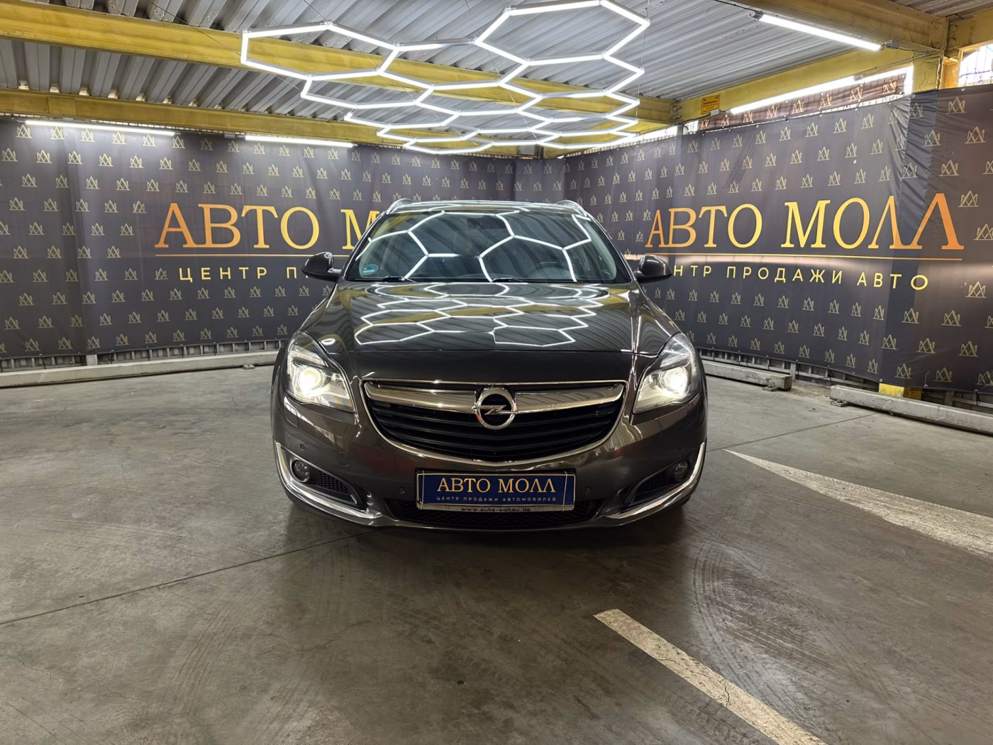Opel Insignia фото 2