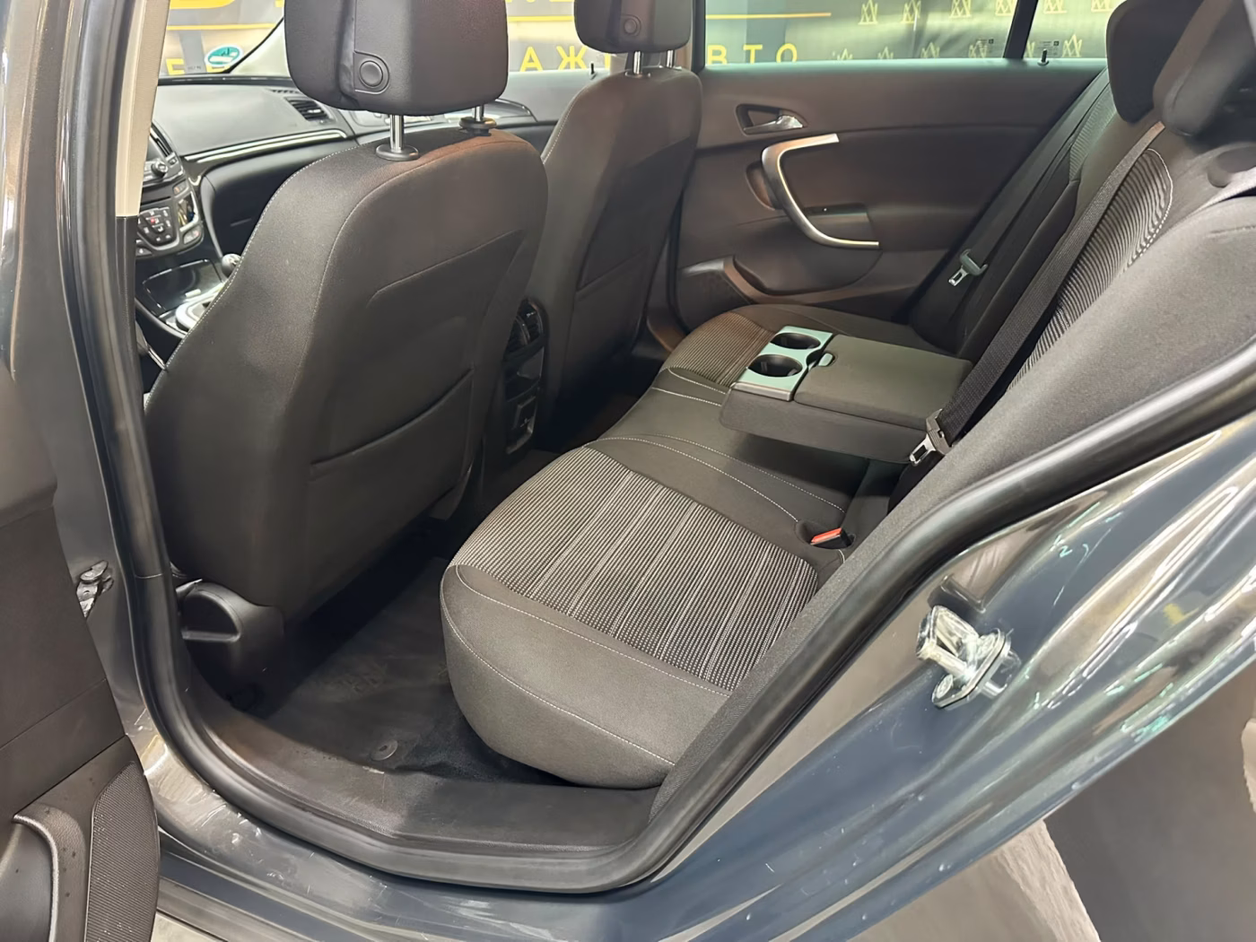 Opel Insignia фото 12