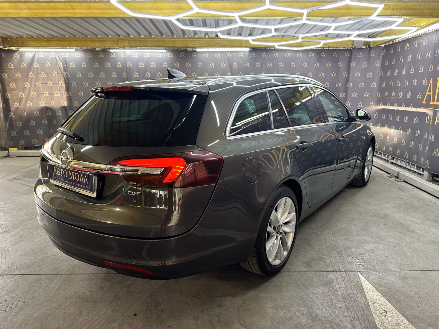 Opel Insignia фото 7