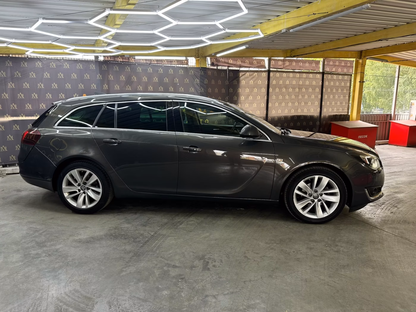Opel Insignia фото 4
