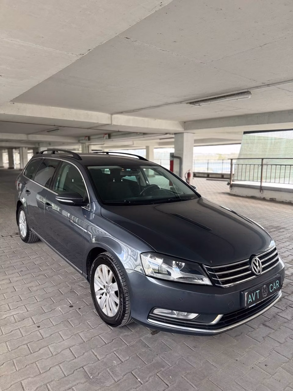 Volkswagen Passat фото 10