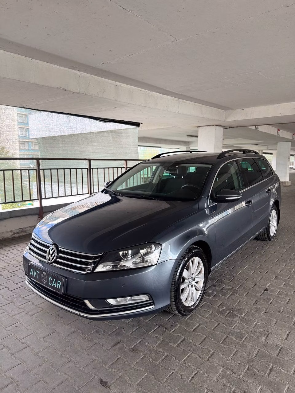 Volkswagen Passat фото 3