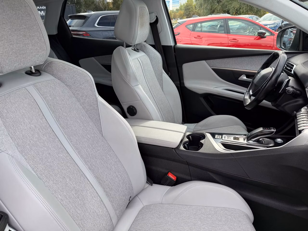 Peugeot 3008 фото 19