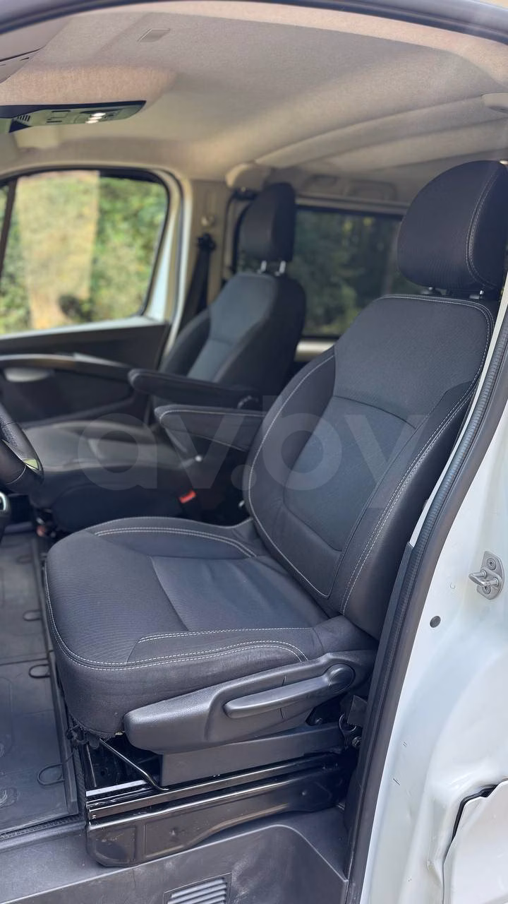Renault Trafic фото 7