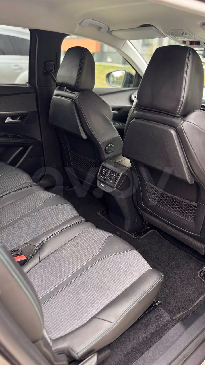 Peugeot 5008 фото 20