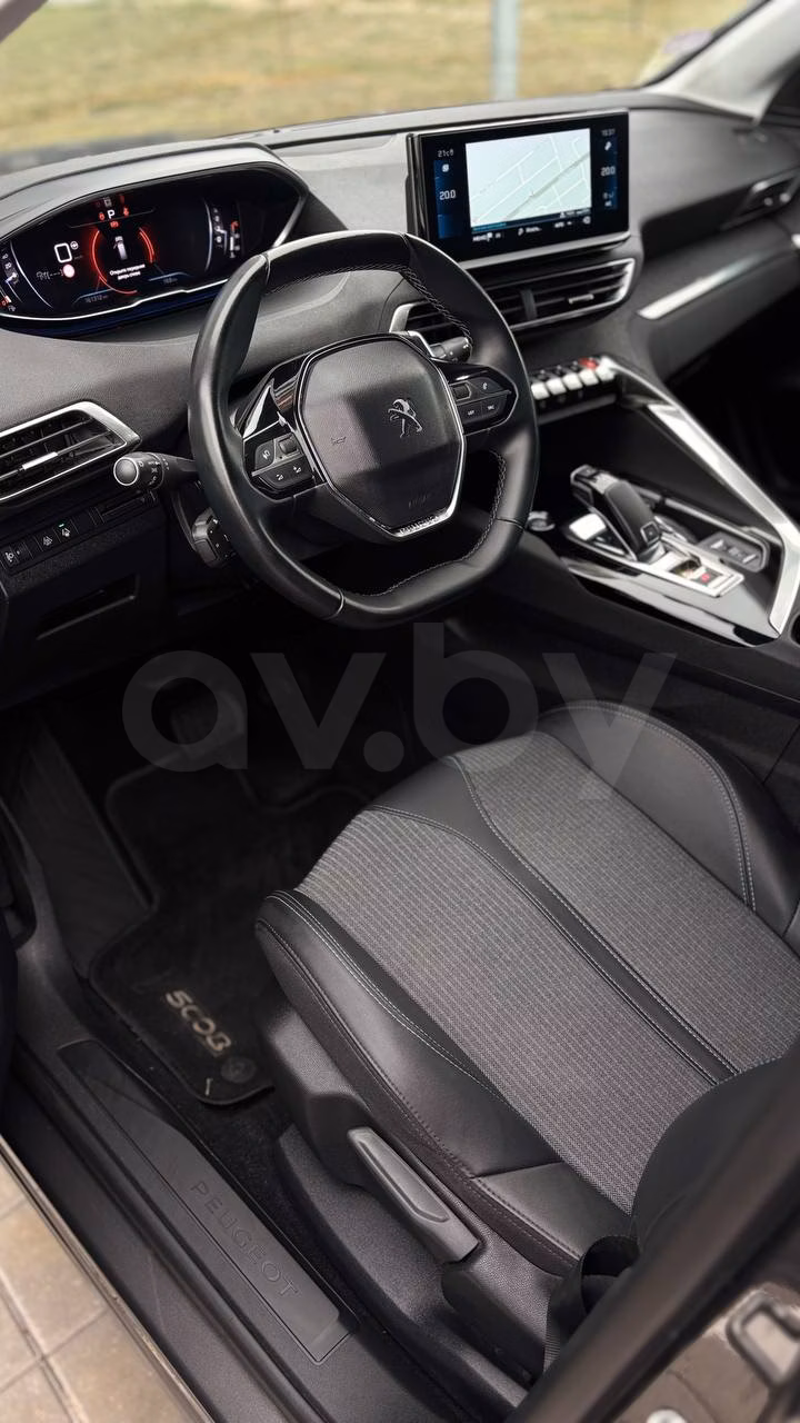 Peugeot 5008 фото 24