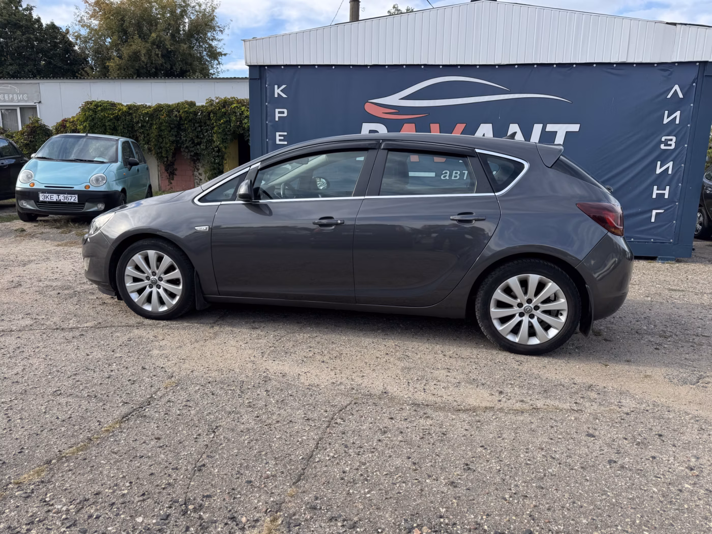 Opel Astra фото 2