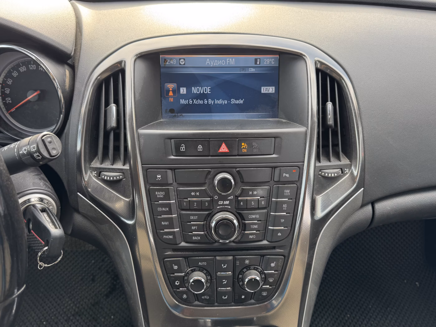 Opel Astra фото 23