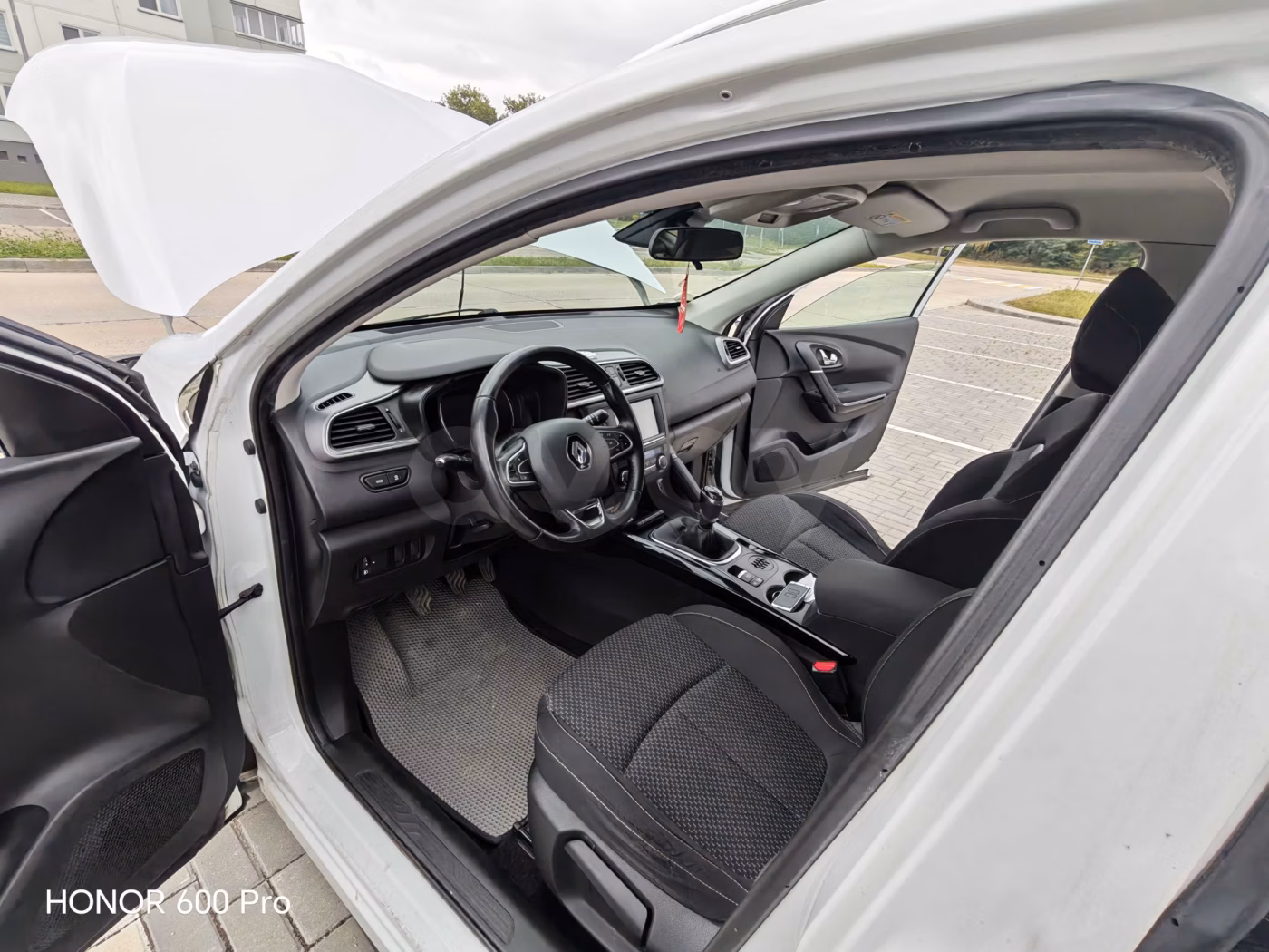 Renault Kadjar фото 16