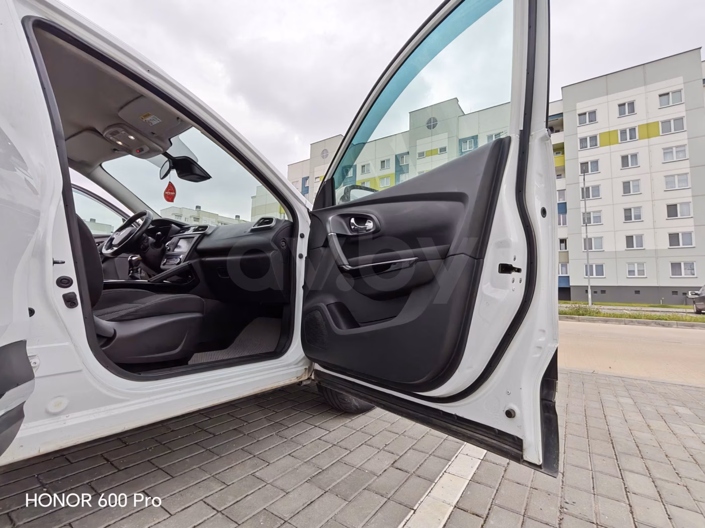 Renault Kadjar фото 8