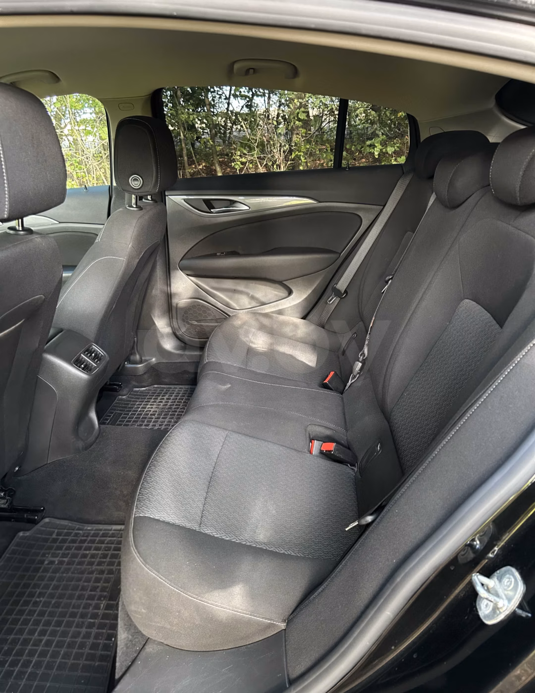 Opel Insignia фото 7