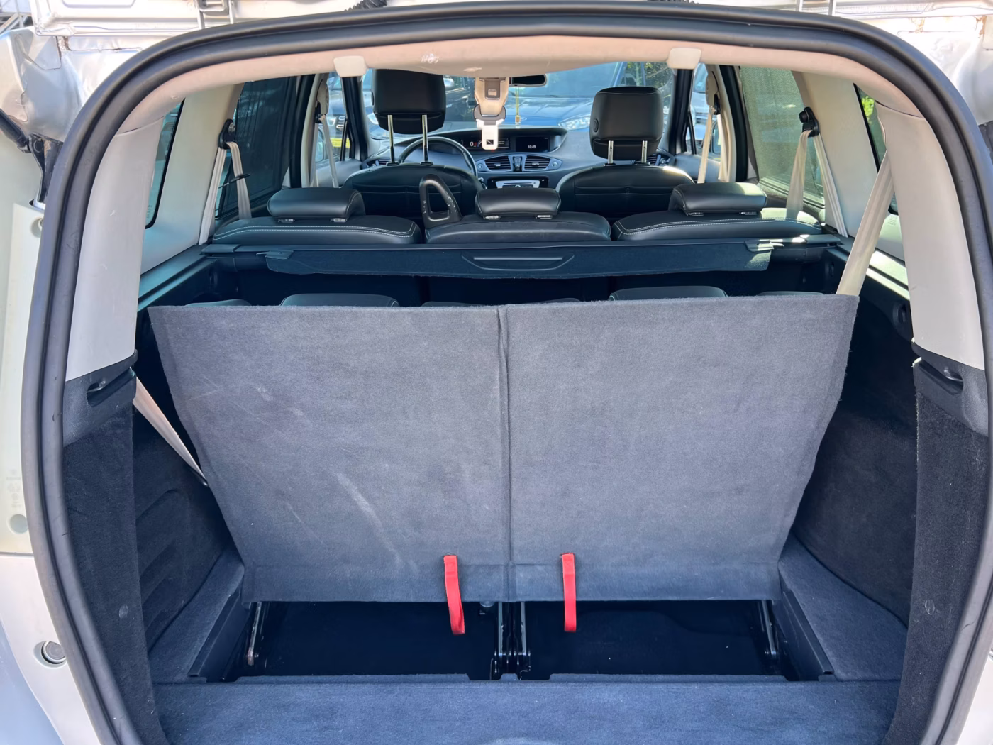 Renault Grand Scenic фото 21