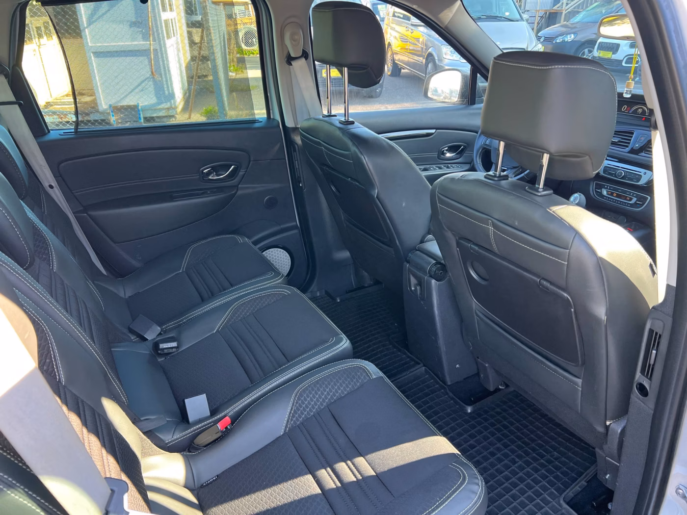 Renault Grand Scenic фото 22