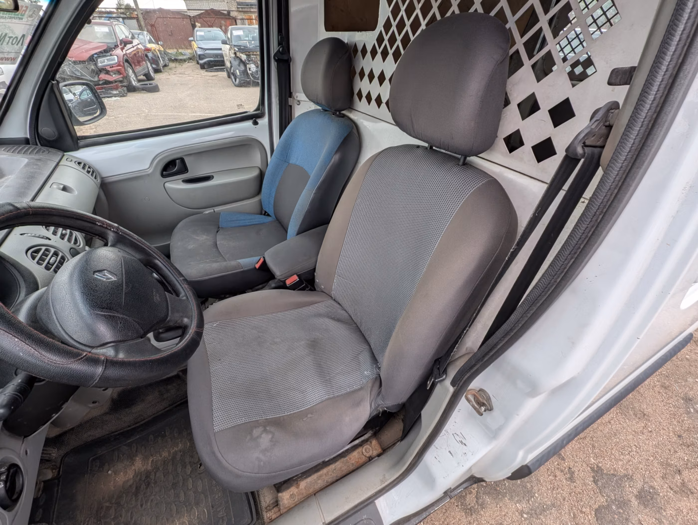 Renault Kangoo фото 15
