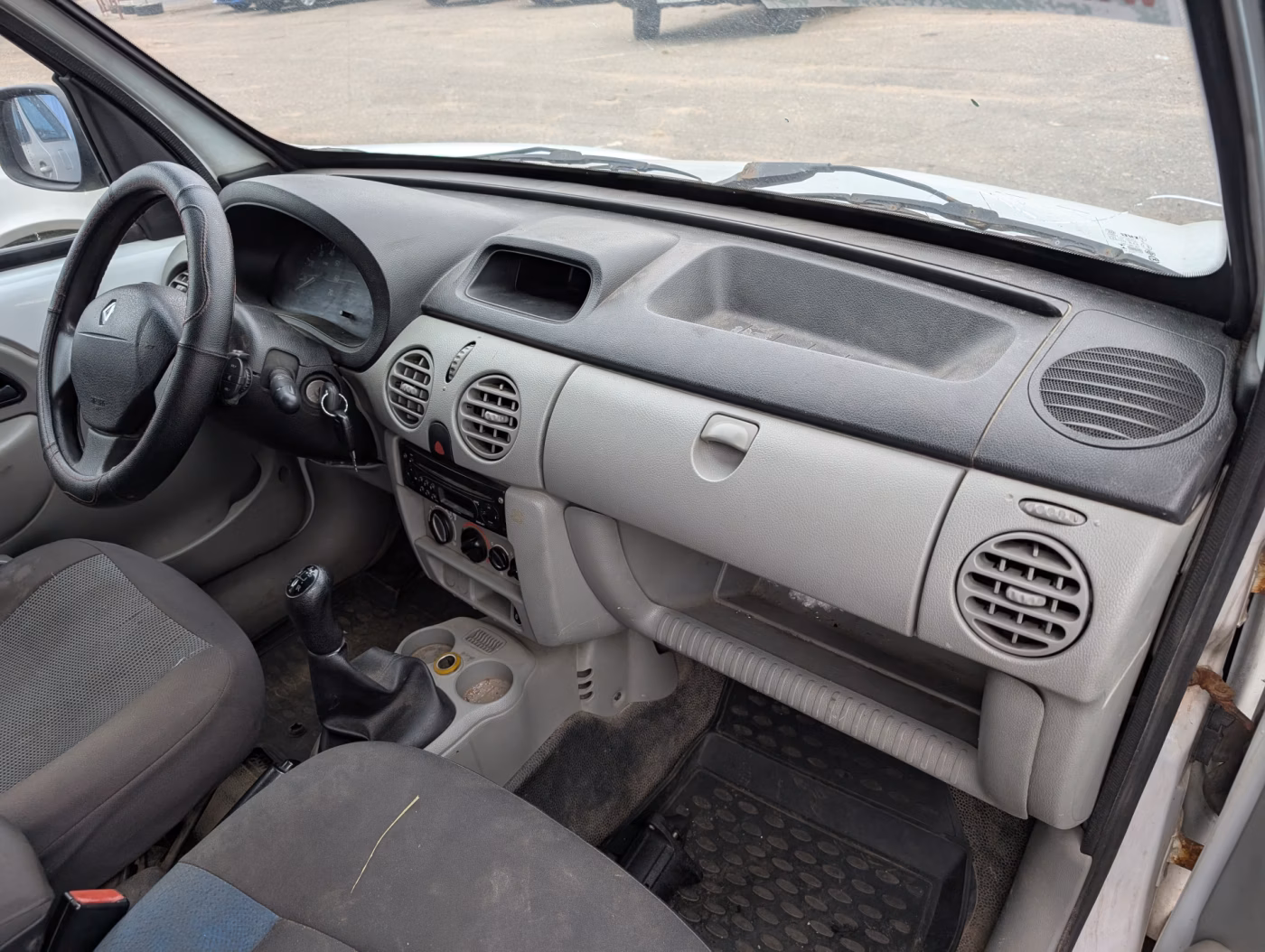 Renault Kangoo фото 14
