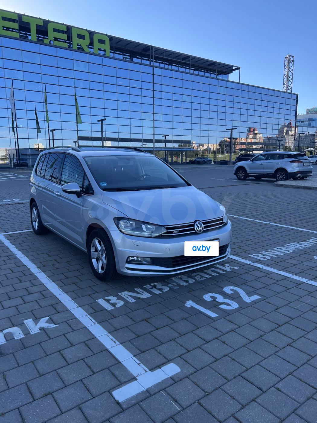 Volkswagen Touran фото 5