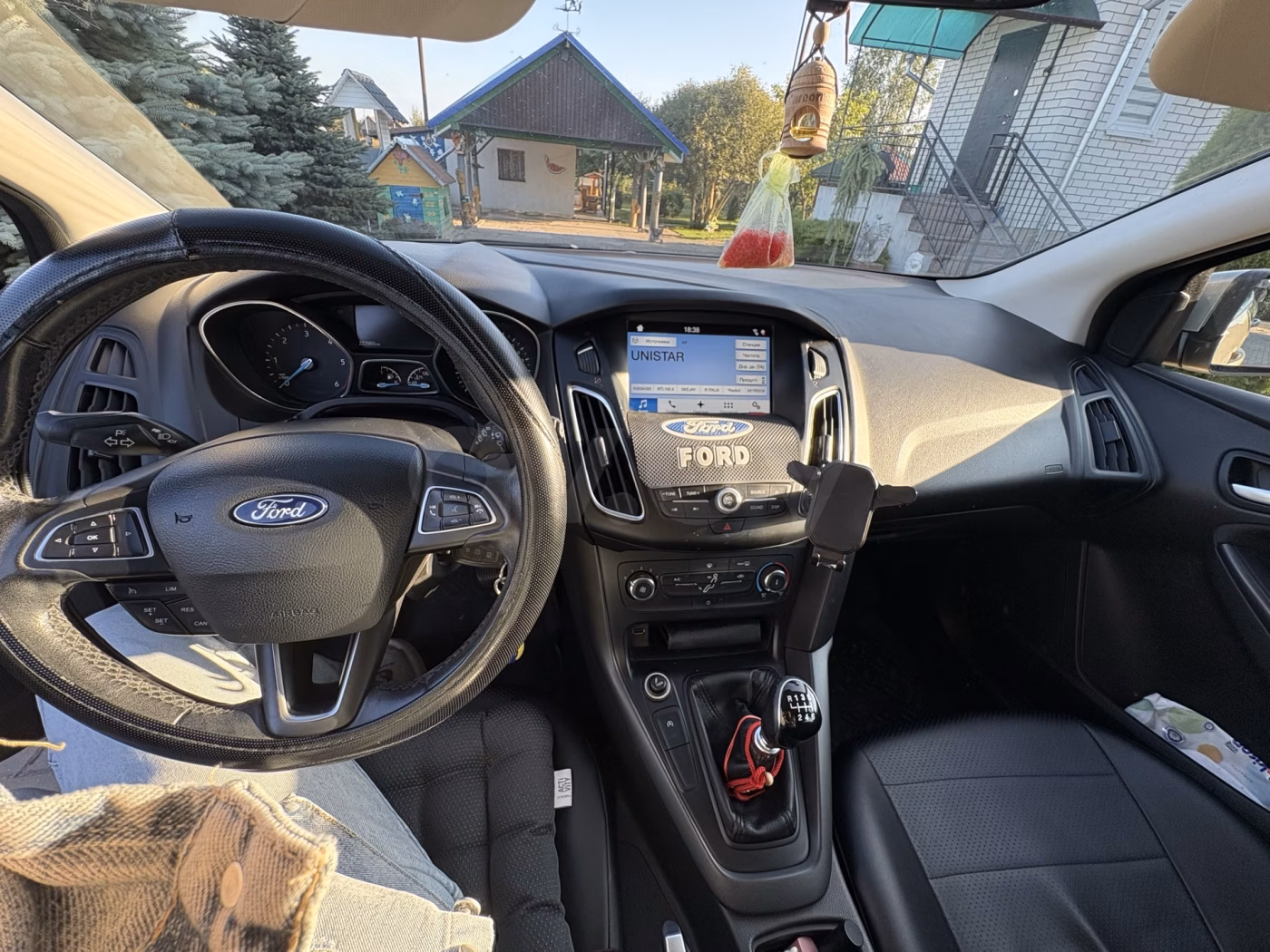 Ford Focus фото 6
