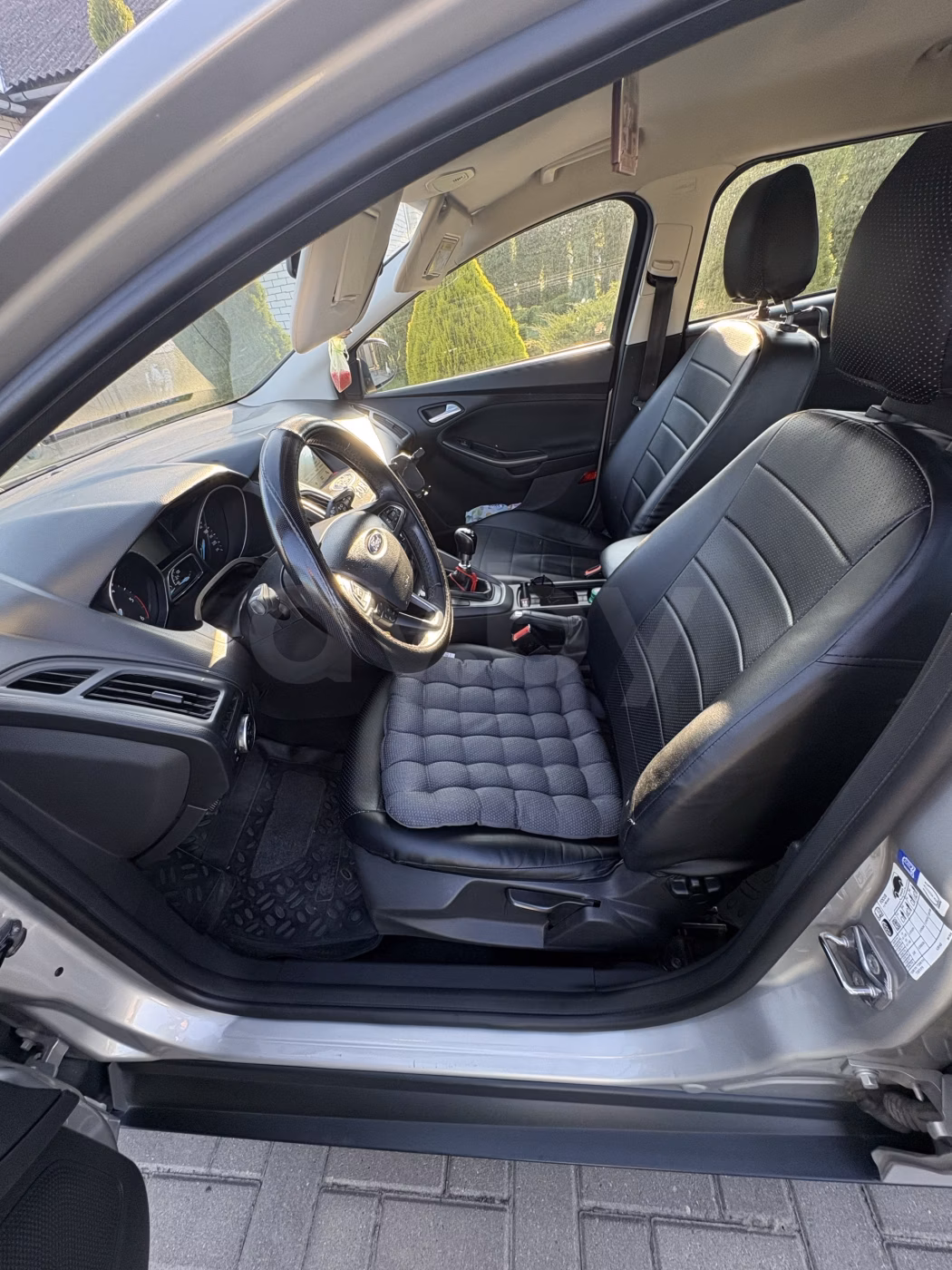 Ford Focus фото 10