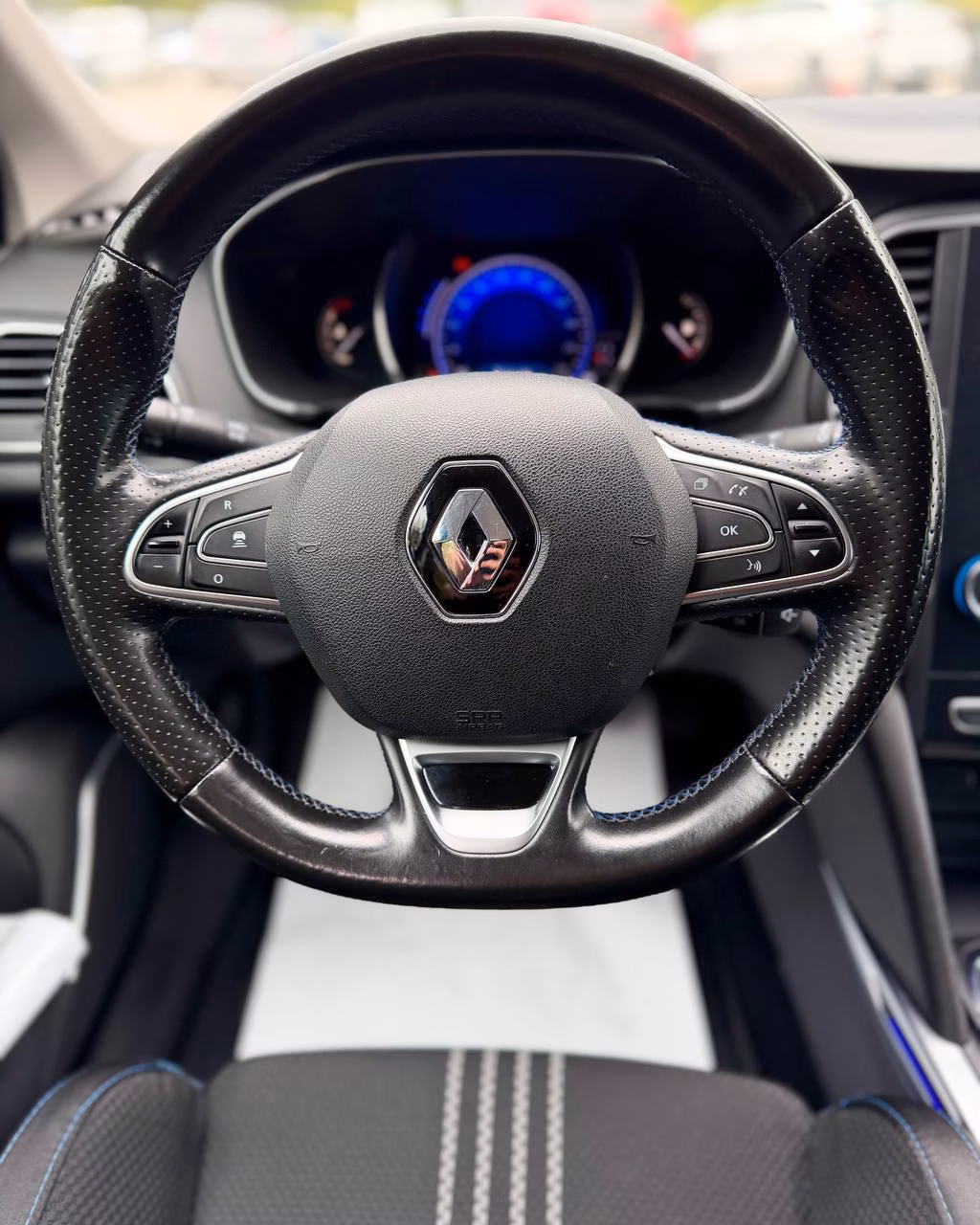 Renault Megane фото 15