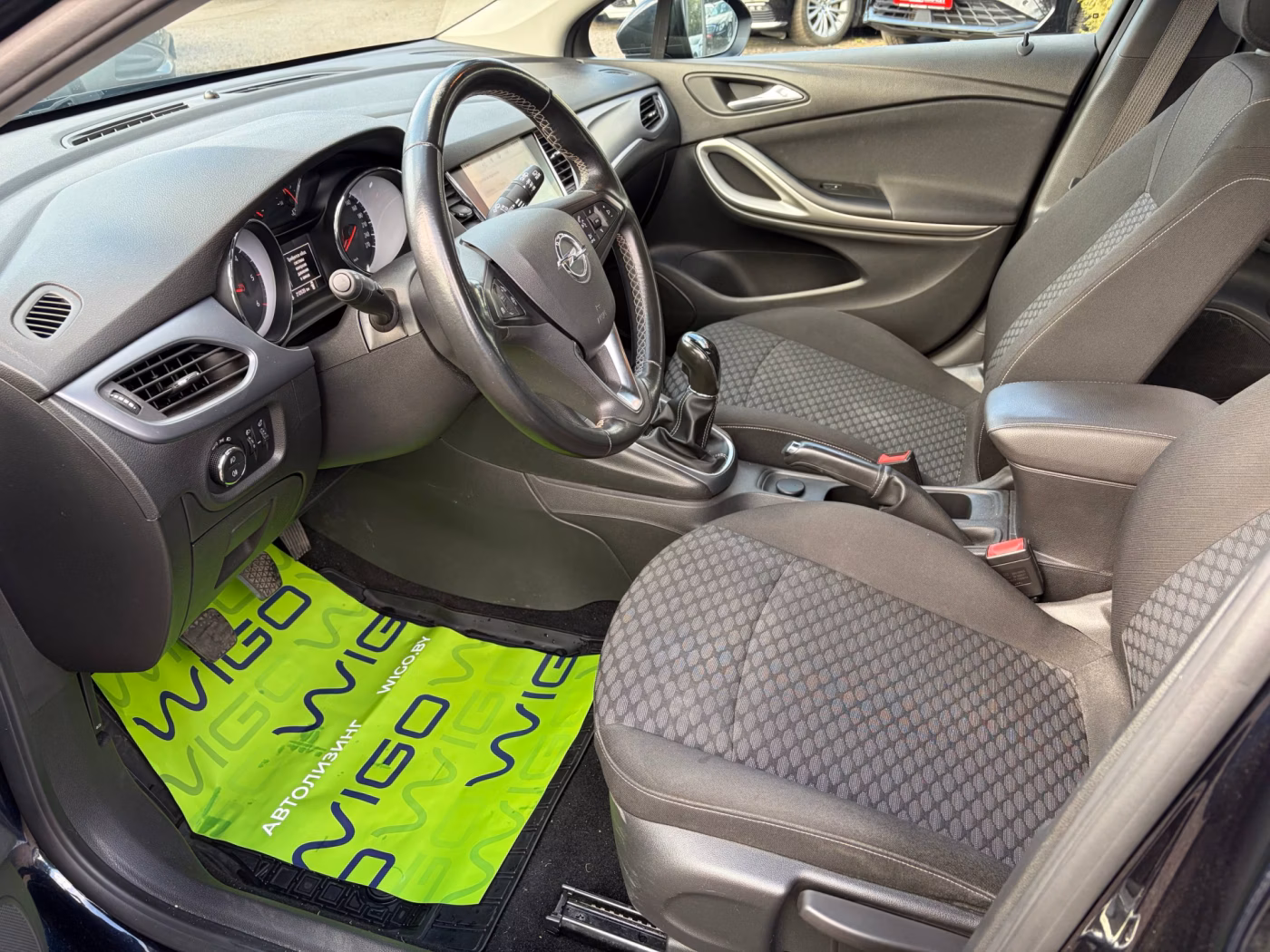 Opel Astra фото 9