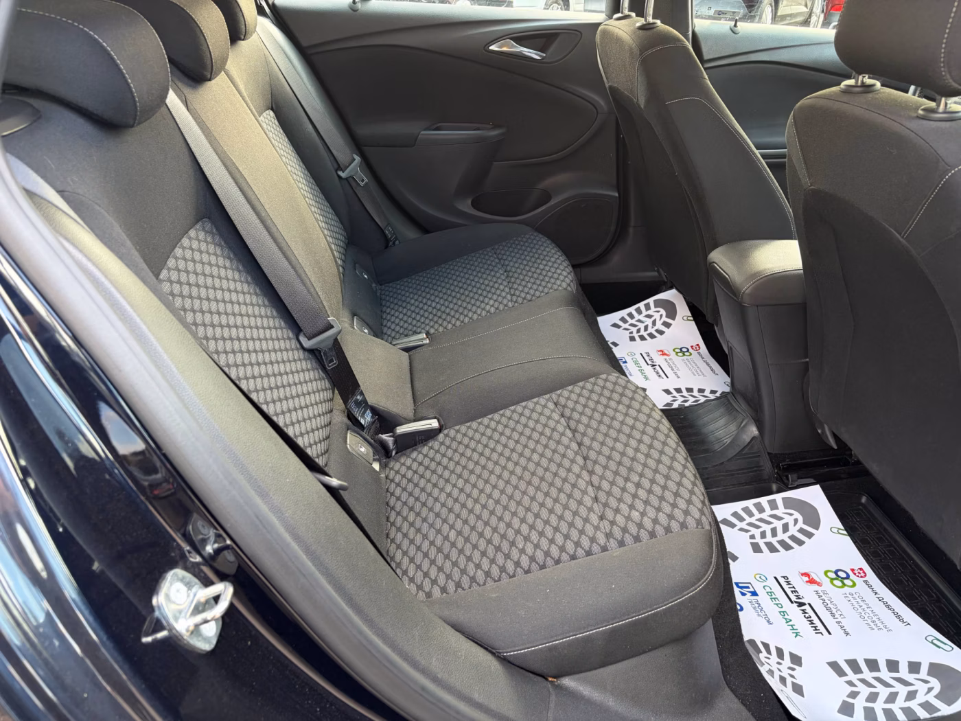 Opel Astra фото 18