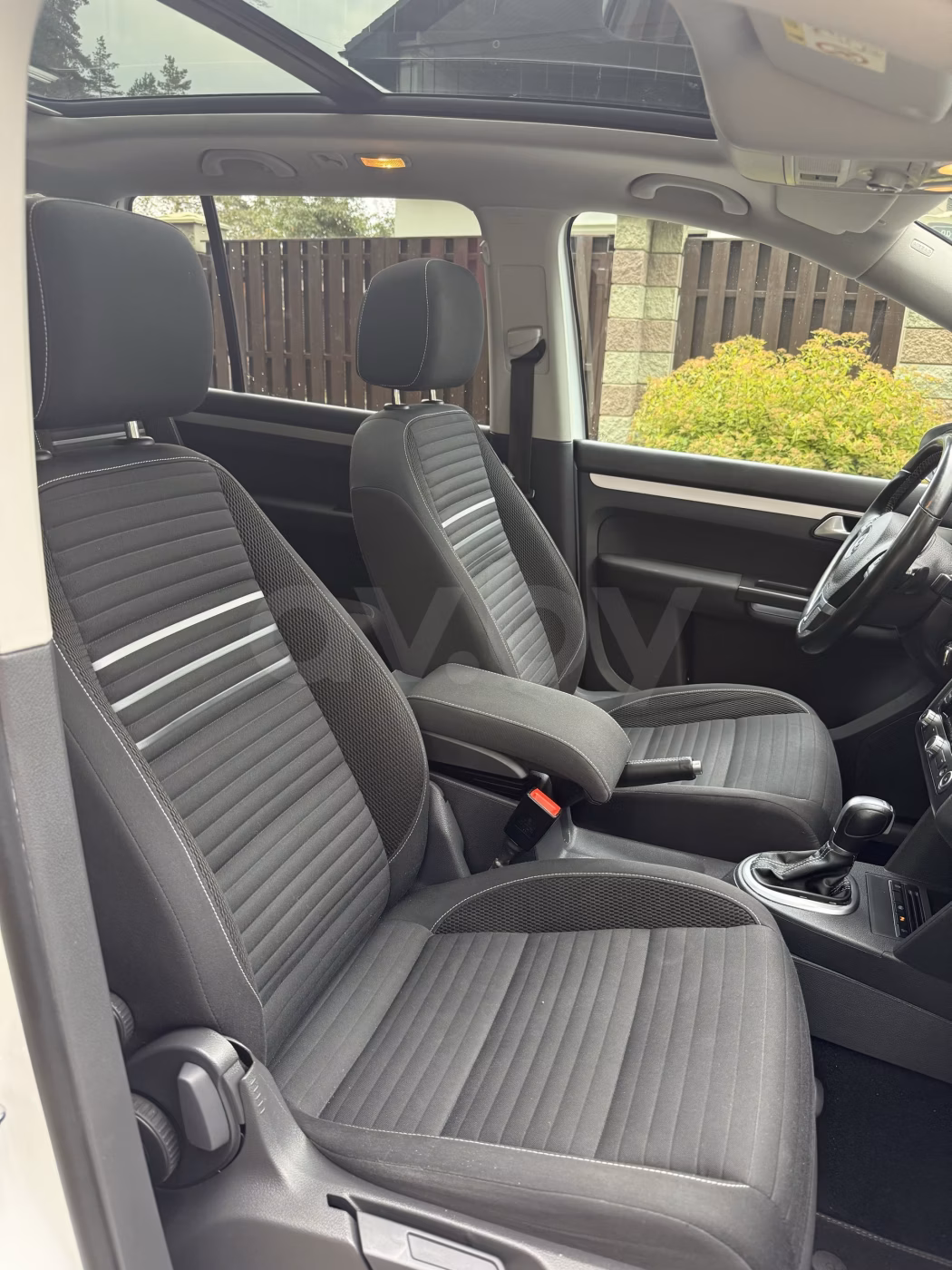 Volkswagen Touran фото 11