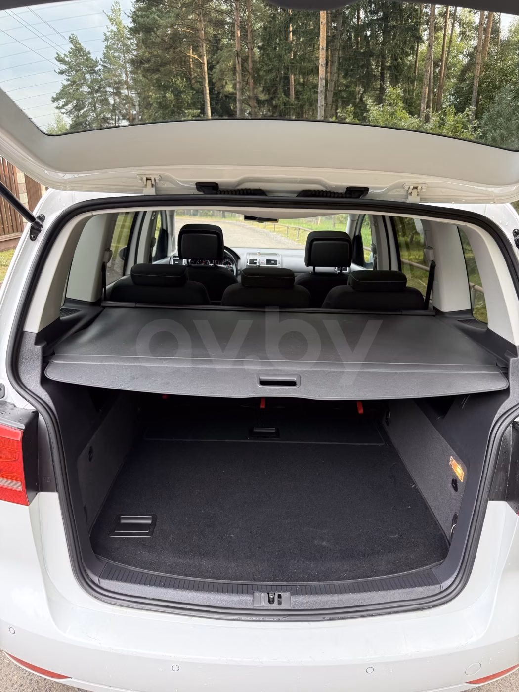 Volkswagen Touran фото 6