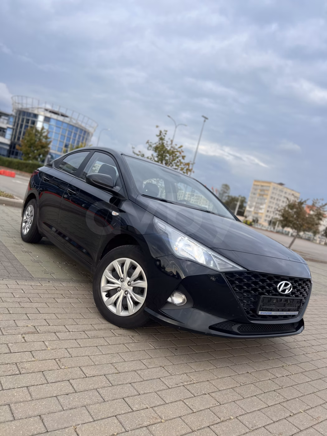 Hyundai Accent фото 3