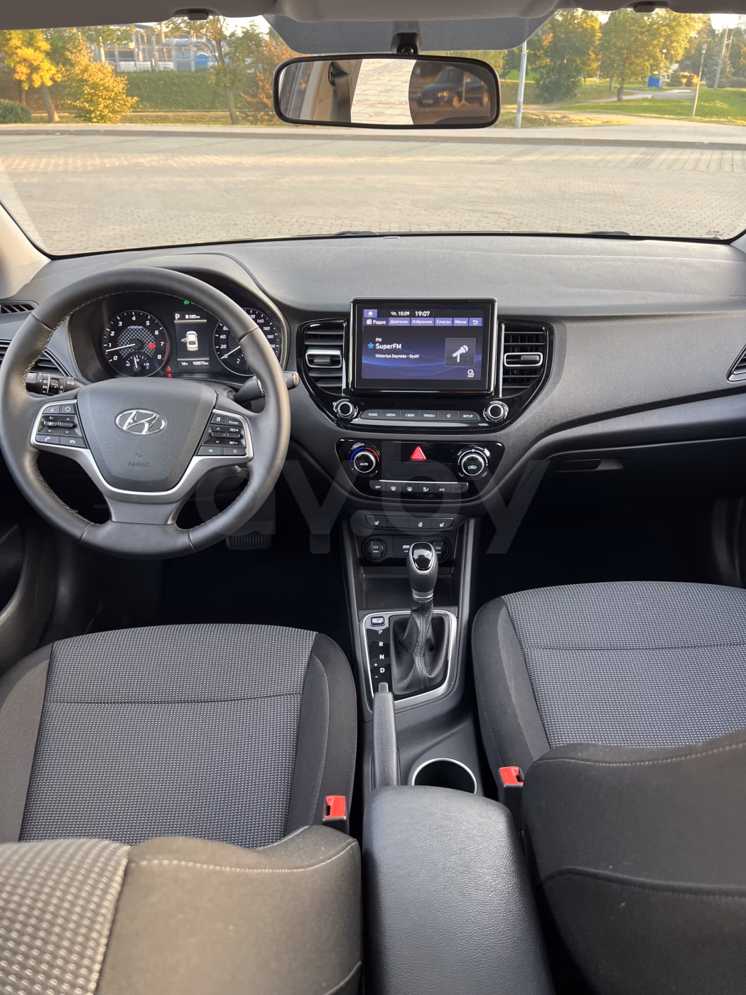 Hyundai Accent фото 15
