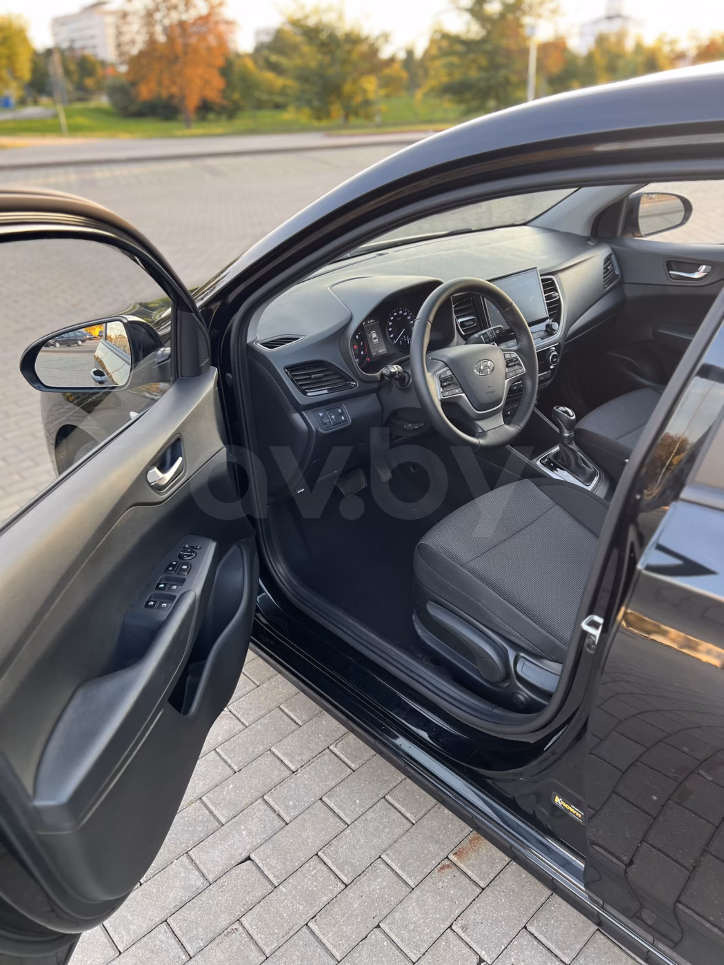 Hyundai Accent фото 19