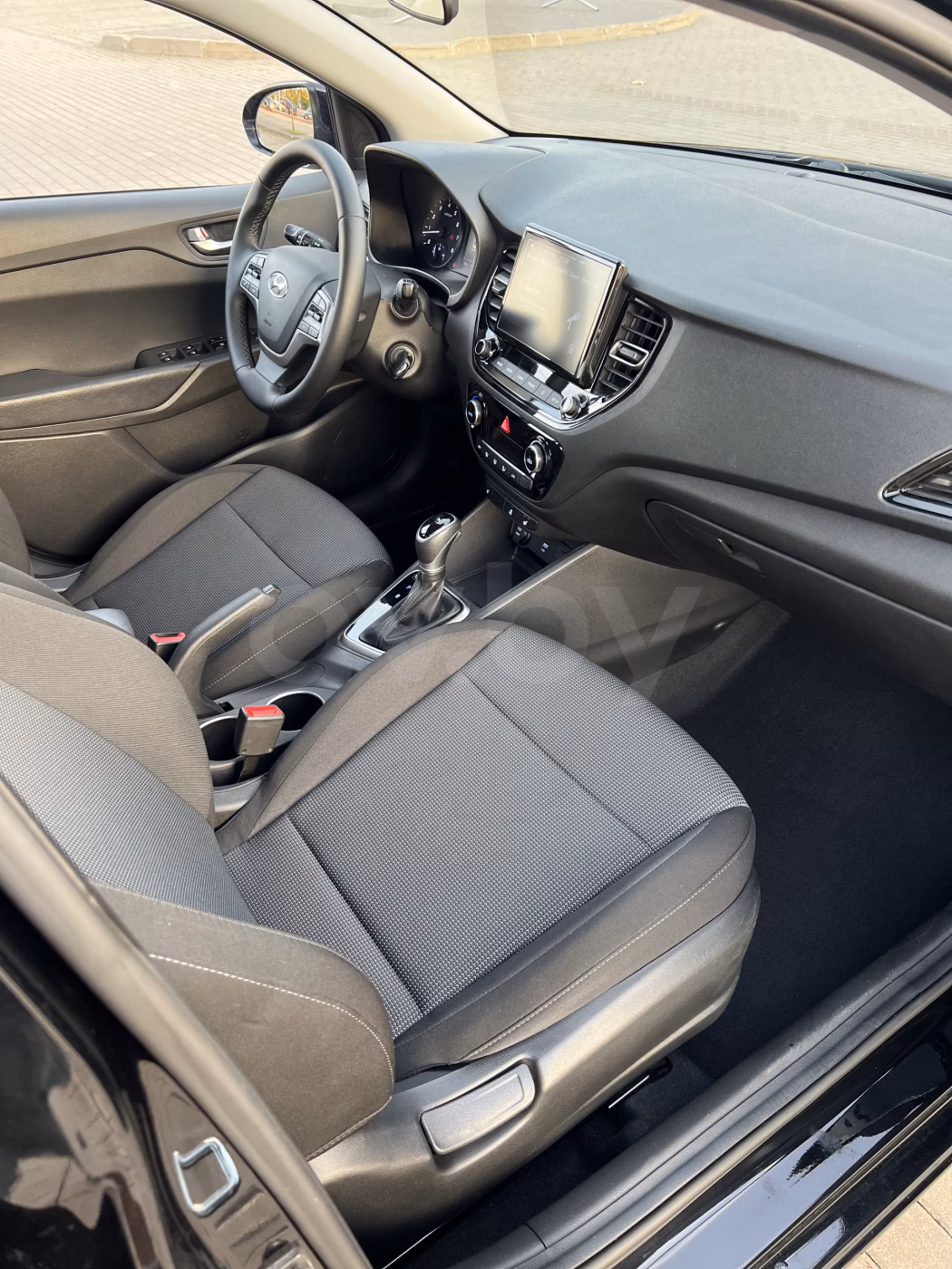 Hyundai Accent фото 20