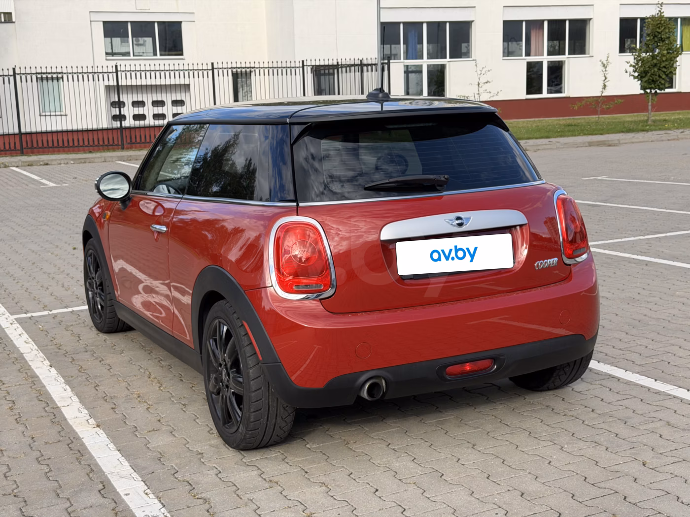 MINI Hatch фото 6