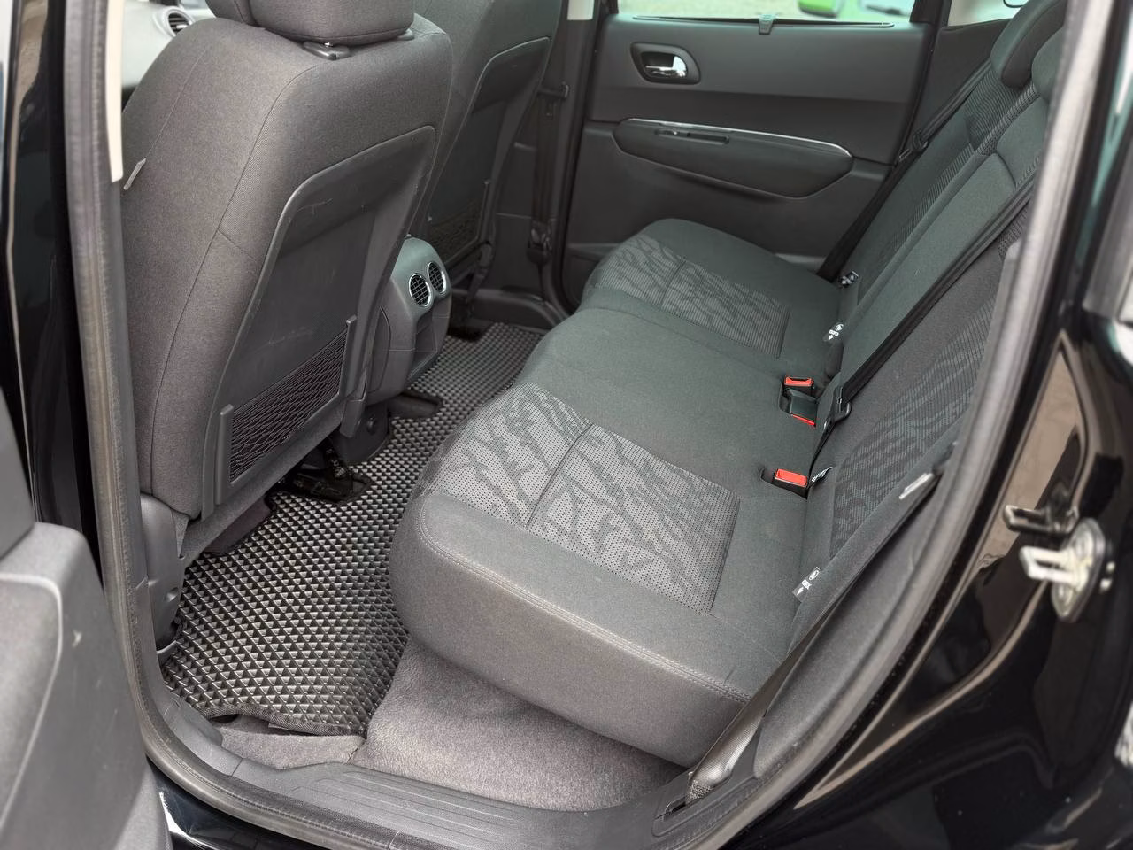 Peugeot 3008 фото 15