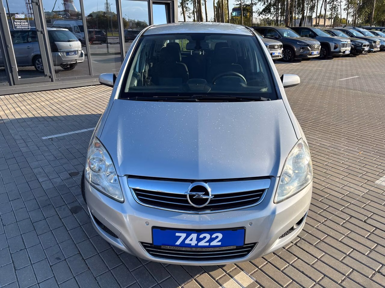 Opel Zafira фото 4