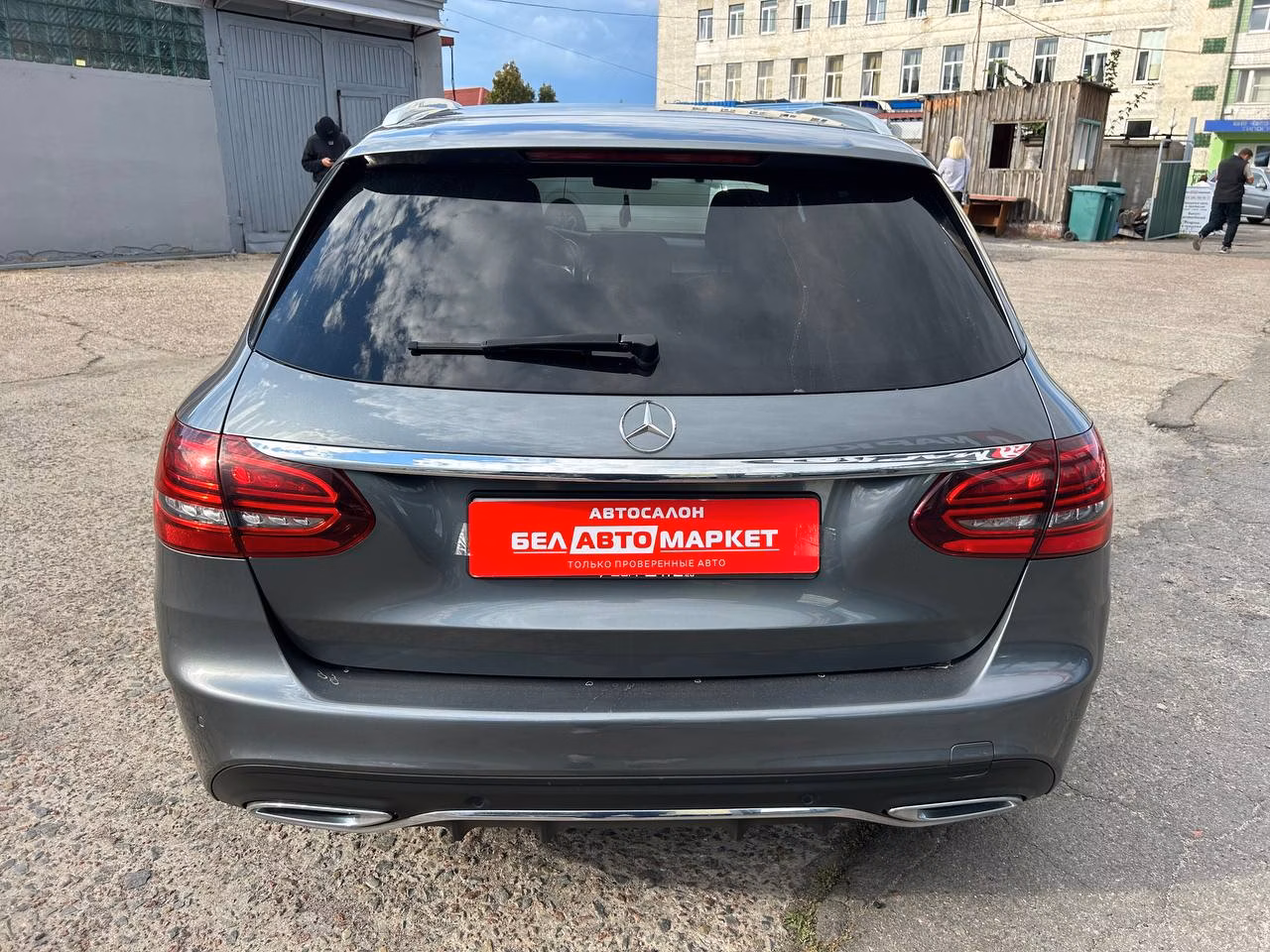 Mercedes-Benz C-Класс фото 6