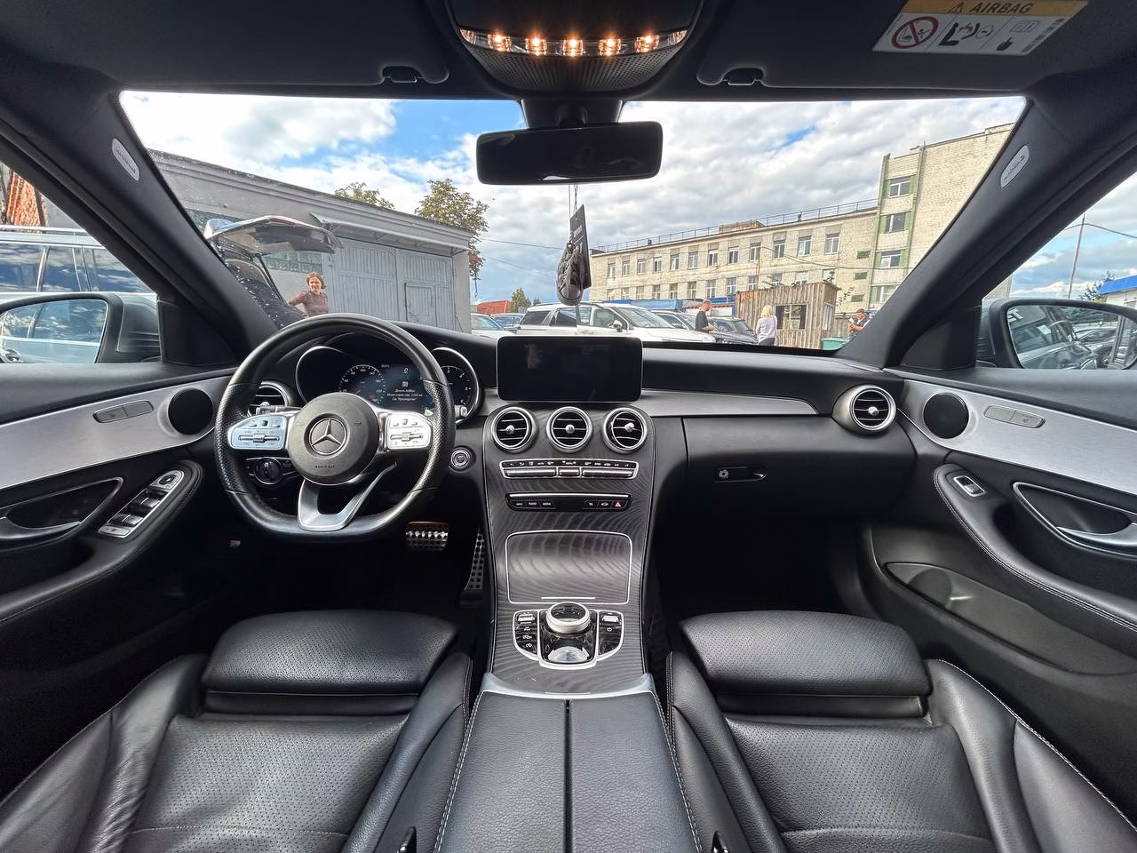 Mercedes-Benz C-Класс фото 12