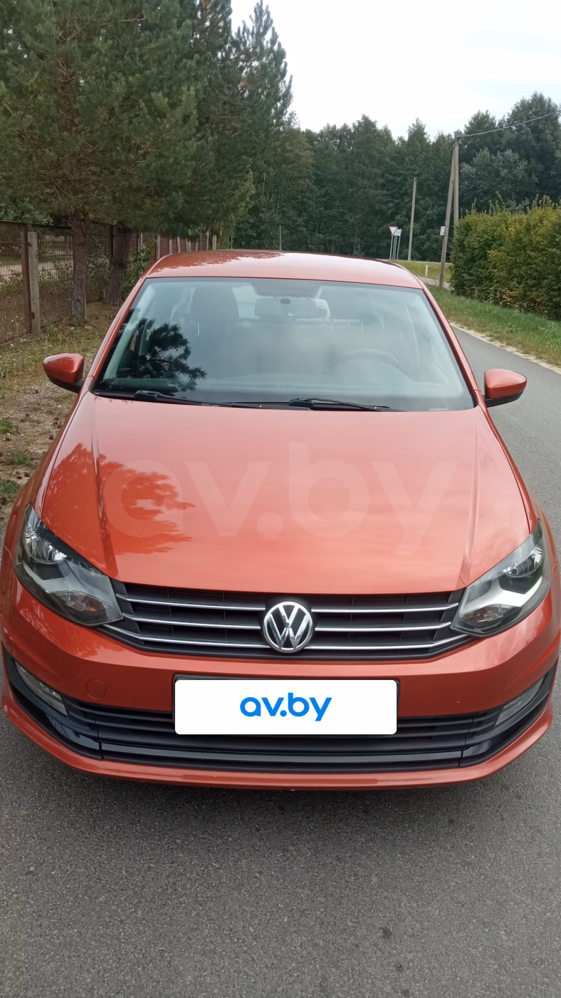 Volkswagen Polo Sedan