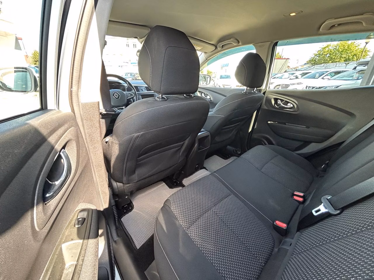 Renault Kadjar фото 11