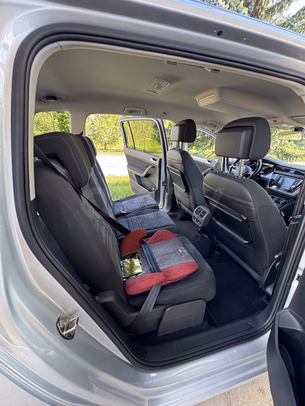 Volkswagen Touran фото 23