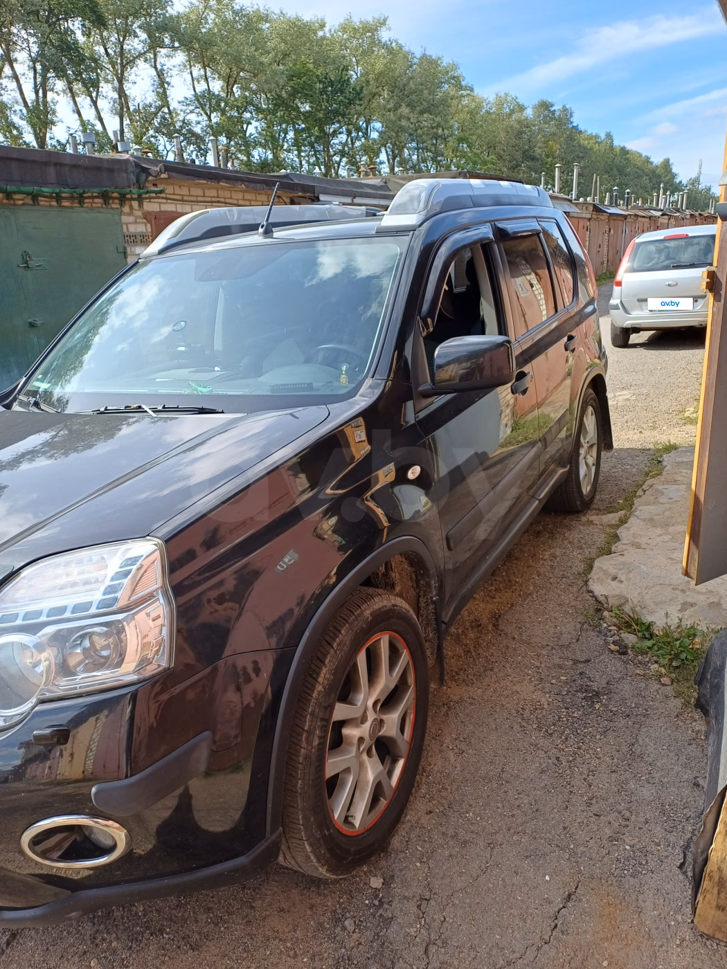 Nissan X-Trail фото 2