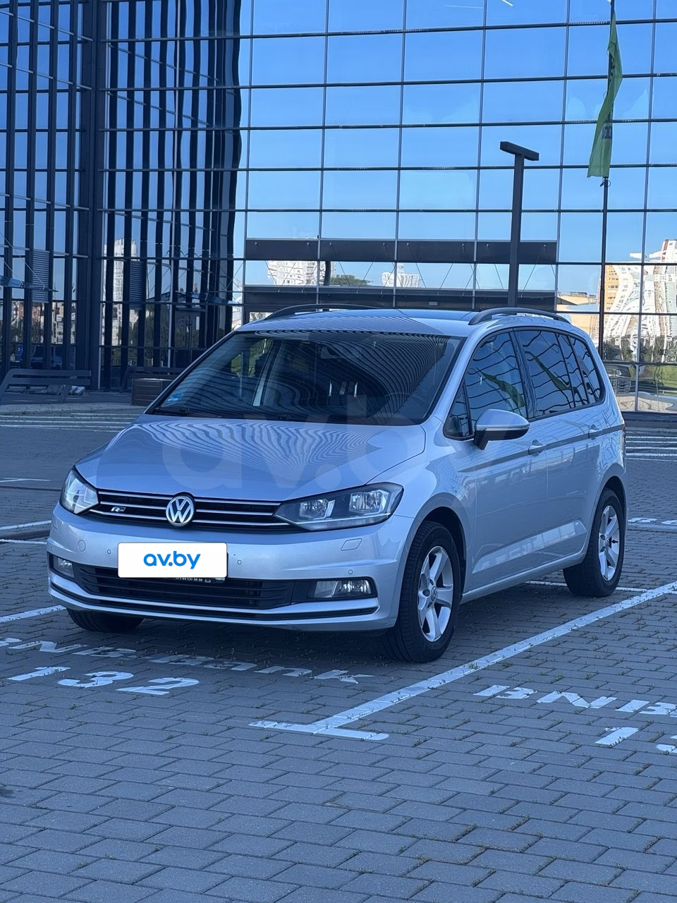 Volkswagen Touran фото 4