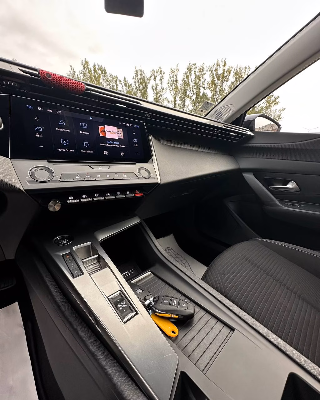 Peugeot 308 фото 16