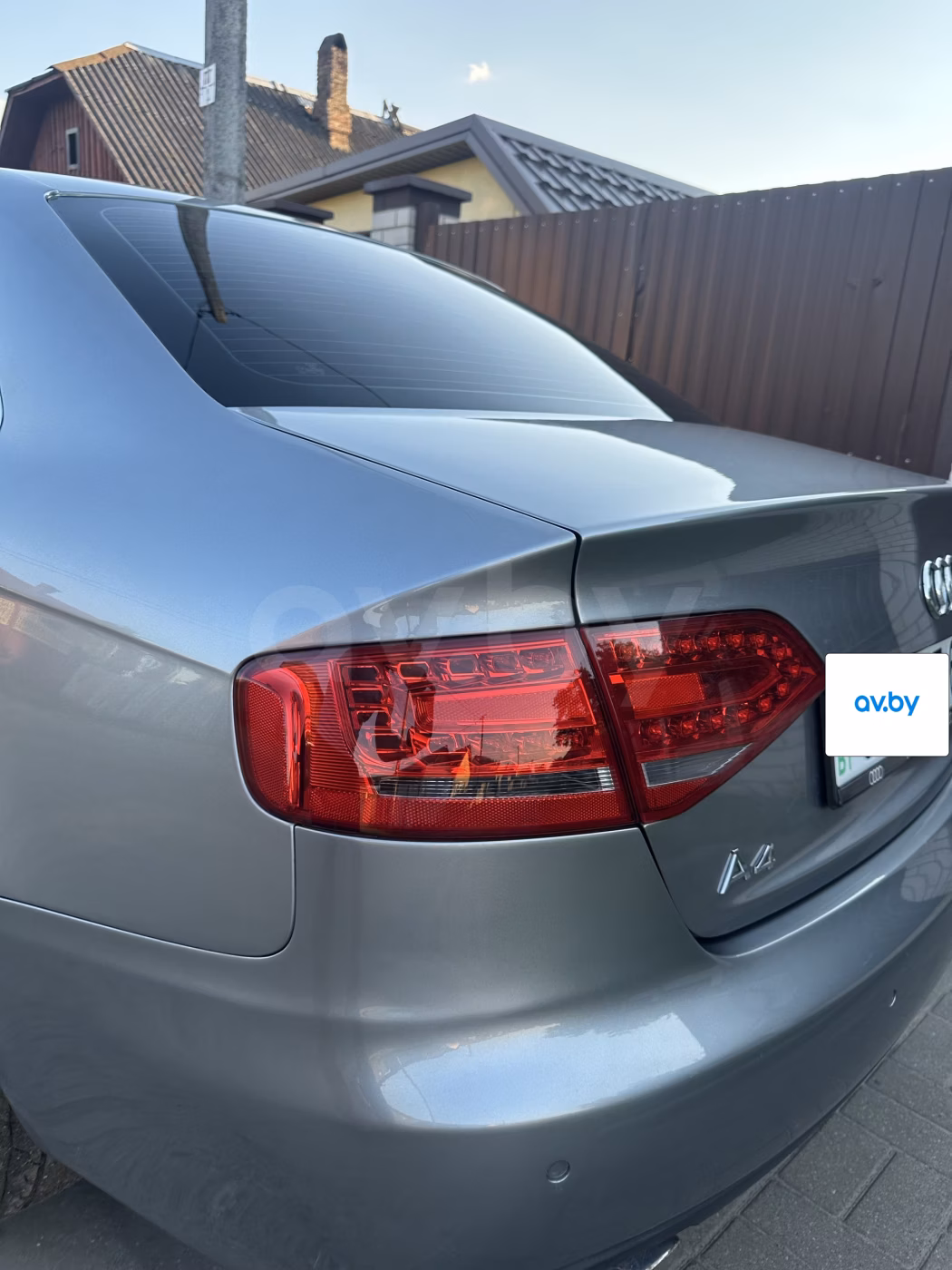 Audi A4 фото 4