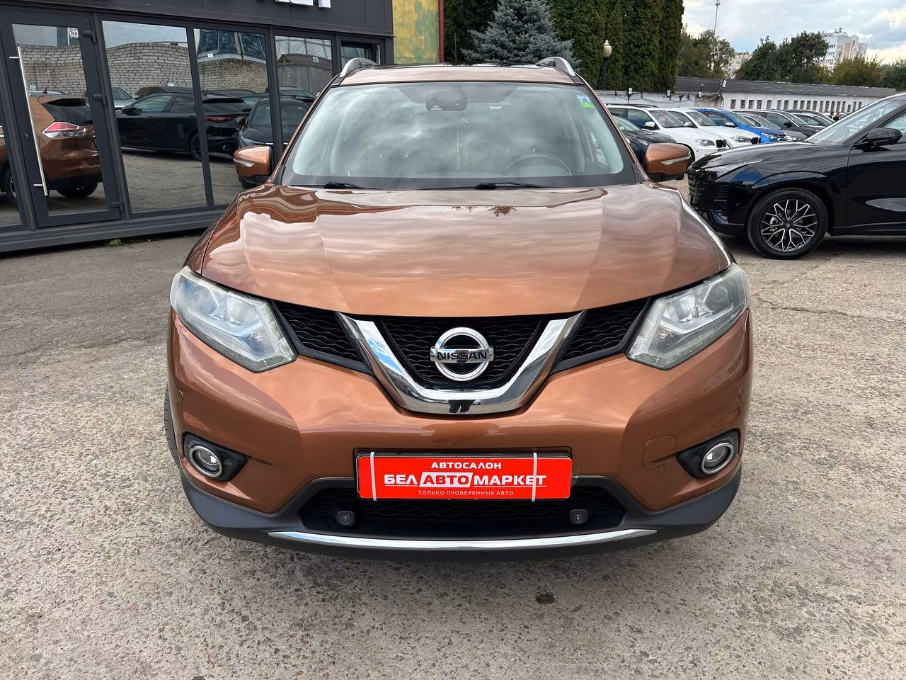 Nissan X-Trail фото 2