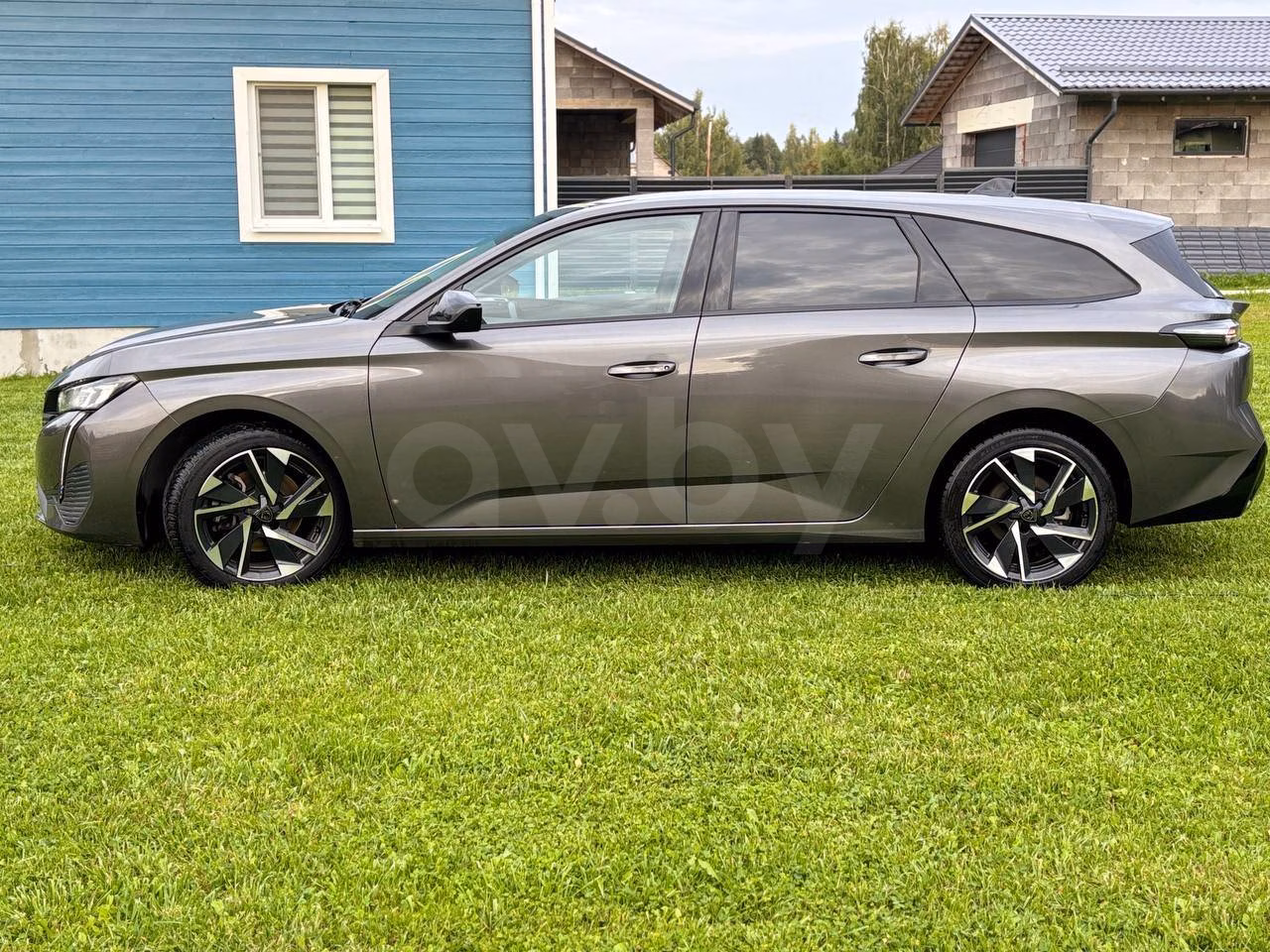 Peugeot 308 фото 3