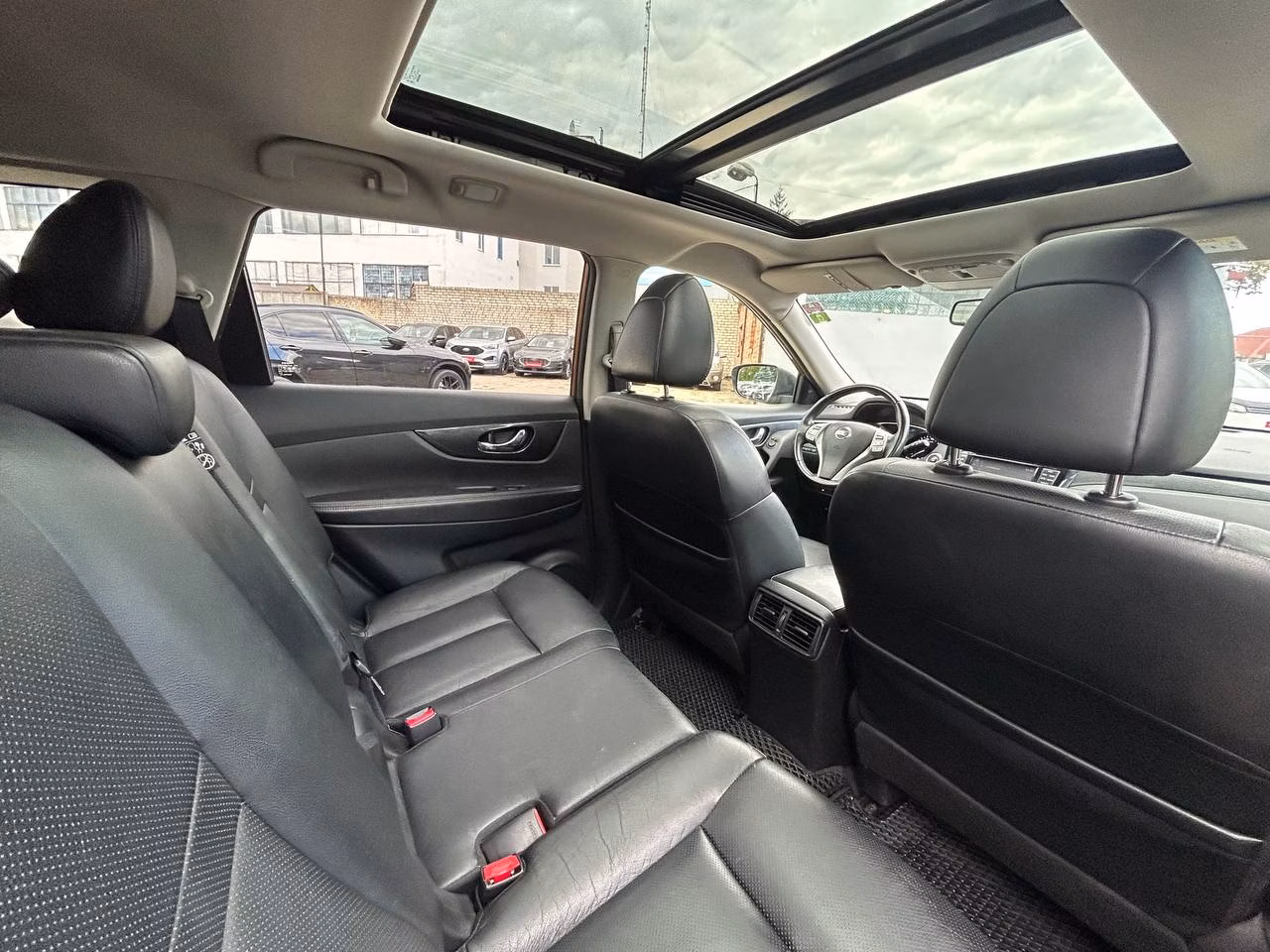 Nissan X-Trail фото 14