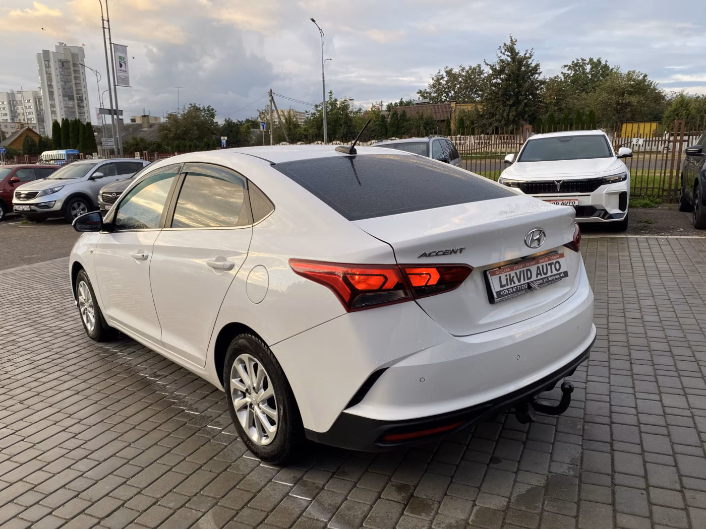 Hyundai Accent фото 5