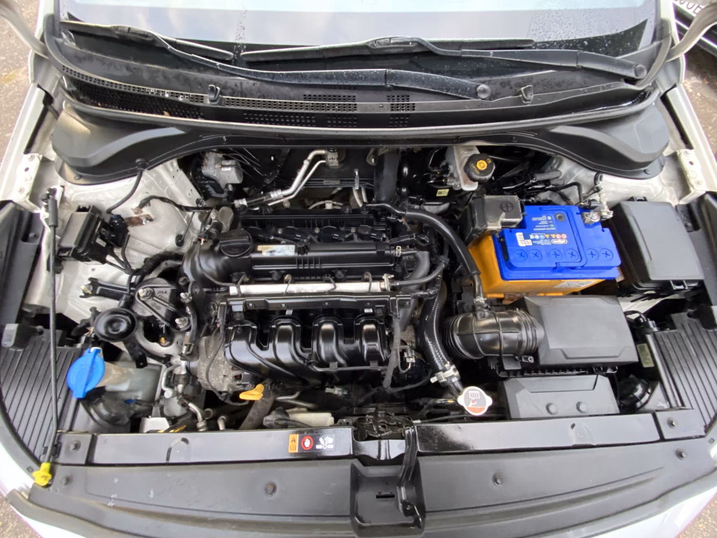 Hyundai Accent фото 15