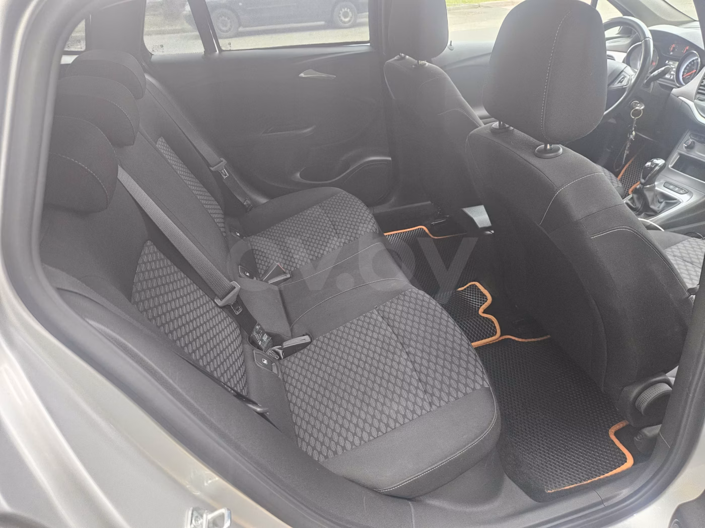 Opel Astra фото 16
