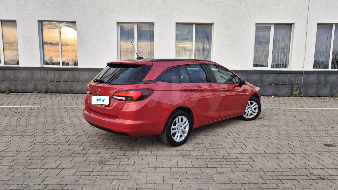 Opel Astra фото 4